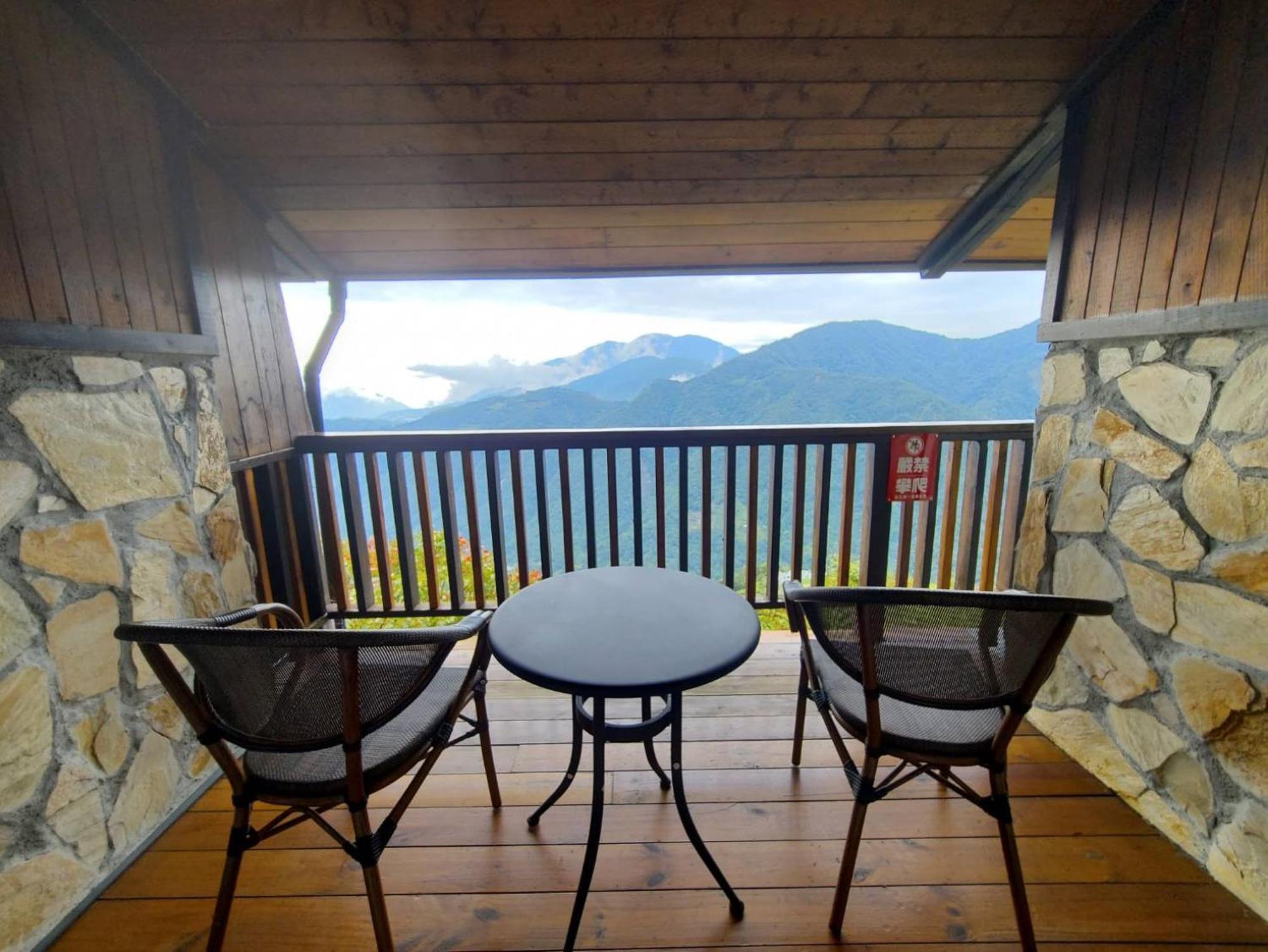 Top Cloud Villa Renai Exterior photo
